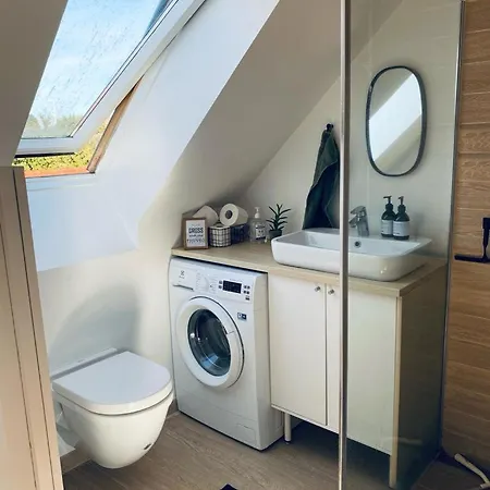 Apartament 2 Vaerelses Unik Lejlighed Naer Strand Og Med Parkering